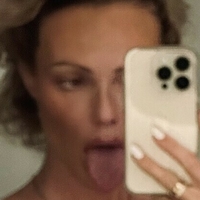 Abby Dowse Desnuda