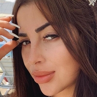 Asena Neuhoff Desnuda