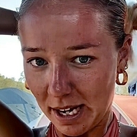 Bayley Norris Desnuda