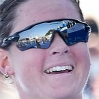 Charlotte Derbyshire Desnuda