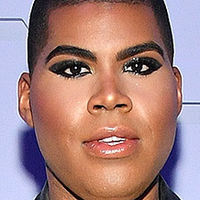 EJ Johnson Desnuda