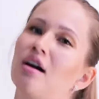 Ellesquishy Desnuda