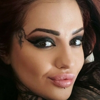 Emily Gontier Desnuda