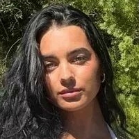Emily Harrigan Desnuda