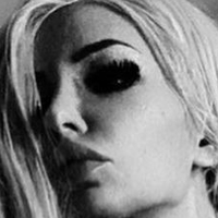 Emily Lazar Desnuda