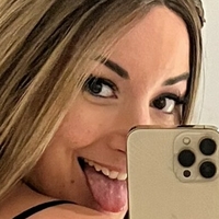 french_riv1era Desnuda