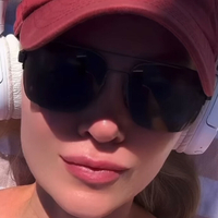 Hailey Malles Desnuda