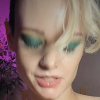 Henna Nueller Desnuda