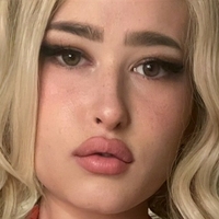 Hollyhawthorne Desnuda