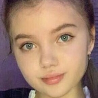 hollymollynextdoor Desnuda