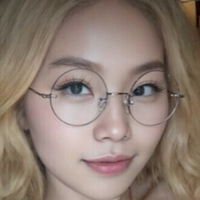 Kimi Yoon Desnuda
