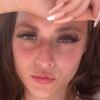 Laura Frey (l.frxy) Fakes Desnuda