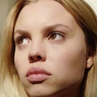 Lea Zoe Voss Desnuda