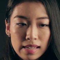Leifennie Ang Desnuda