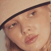 Lili Johansson Desnuda