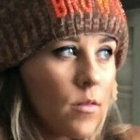 Little Buff Babe Desnuda