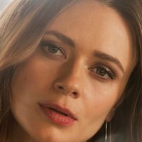 Maeve Dermody Desnuda
