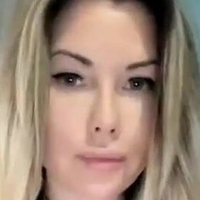 Nesquikim Desnuda