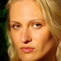 Nika Khitrova Desnuda