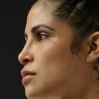 polyanaviana Desnuda