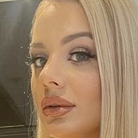 romanovelizabet Desnuda