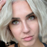 Rosie In Pink Desnuda