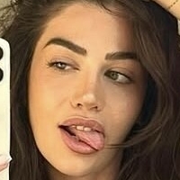 Stella Tinebra Desnuda