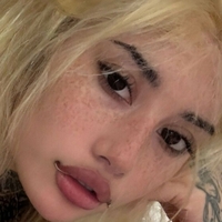 stripperd0ll Desnuda