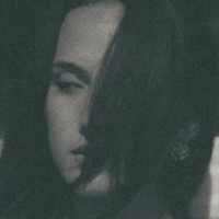 Sydney Marshall Desnuda