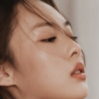 Tharinton Donmuenstri Desnuda