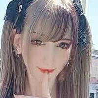 x.meki Desnuda